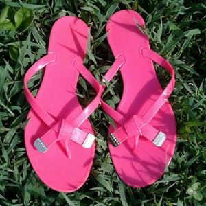 Cute Bright Pink Jelly-Rubber Flip Flops
